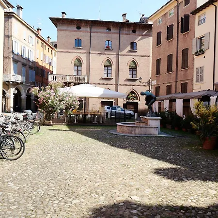 Appartement San Giacomo Loft - Near Osteria Francescana